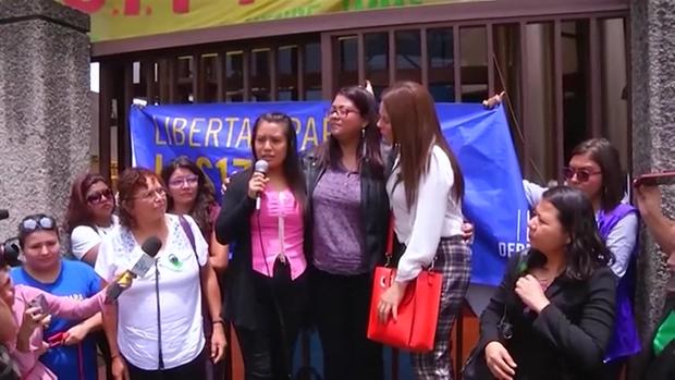 El Salvador: exoneran a mujer violada que sufrió aborto
