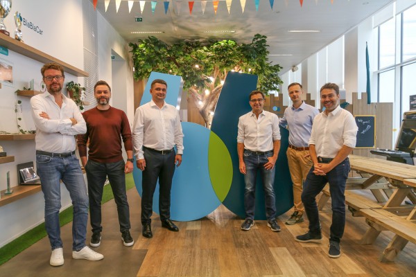 BlaBlaCar adquirirá la plataforma de venta de boletos de autobús en línea Busfor