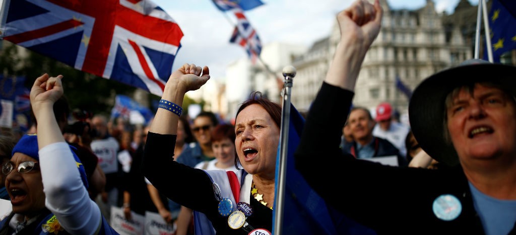 Cámara de los Lores aprueba proyecto de ley para evitar Brexit sin acuerdo