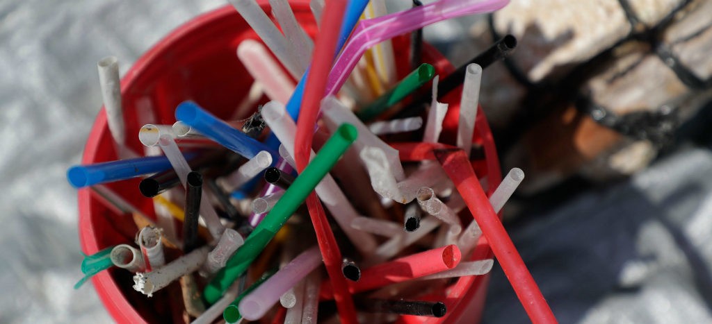 Chile le dice adiós a 200 millones de popotes