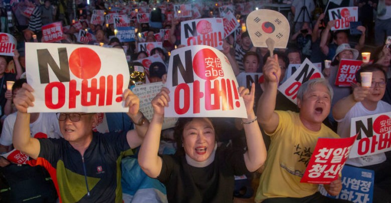 Corea del Sur retira a Japón de su lista de socios comerciales preferentes