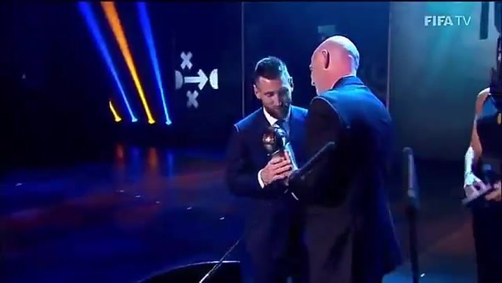Así recibió Messi su primer premio 'The Best' Así recibió Messi su primer premio 'The Best'
