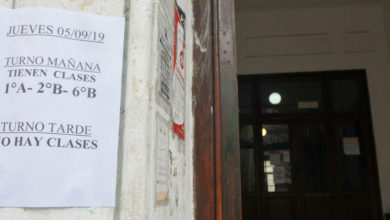 Docentes argentinos, en paro laboral de 24 horas