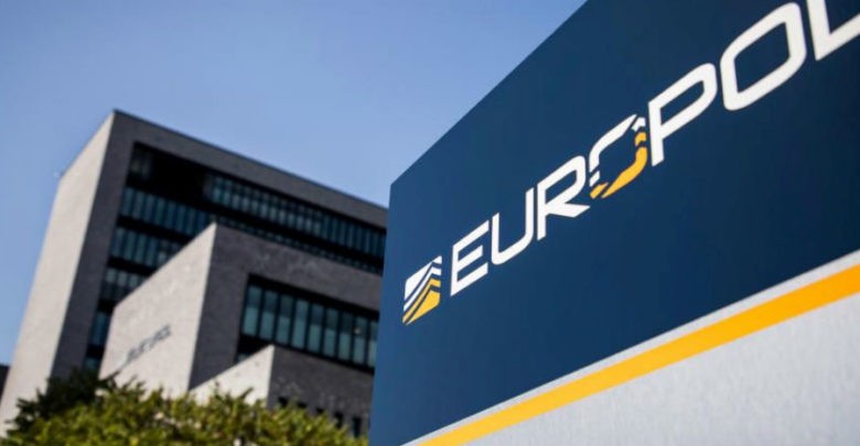 Europol desmantela red de tráfico de menores migrantes