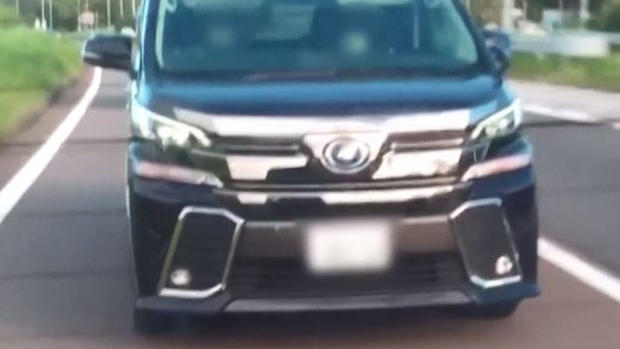 Furia al volante extrema: manejaba y le disparan desde atrás