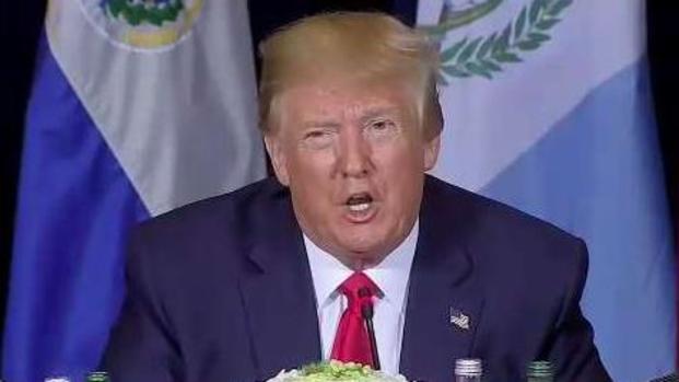 [TLMD - LV] Trump niega presión a líder ucraniano