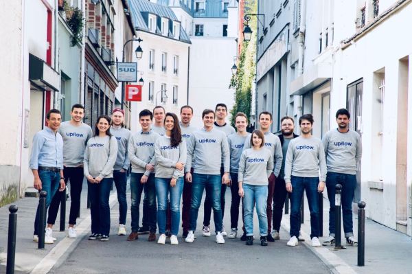 Upflow toma $ 2.7 millones para agilizar los procesos de pago