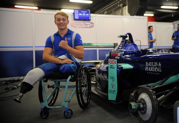 Billy Monger sueña con ser piloto de Fórmula 1 / Joan Lanuza