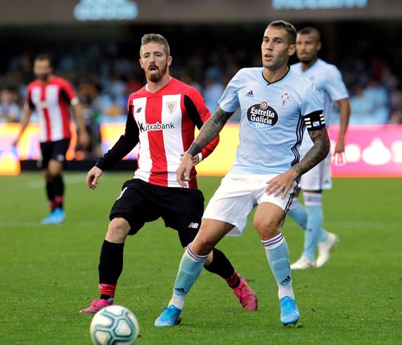 Muniain actuó por la izquierda