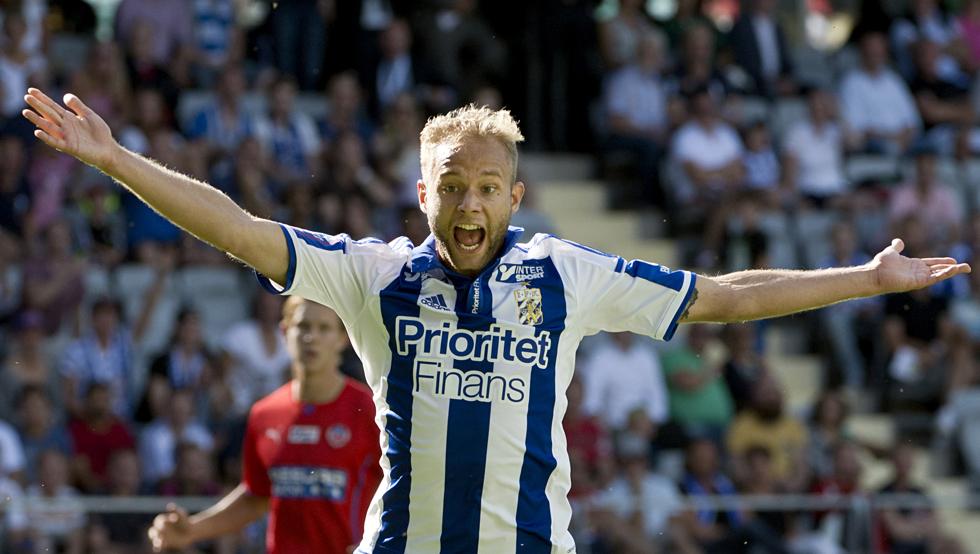 12 goles en 24 partidos (IFK Göteborg - Suecia)