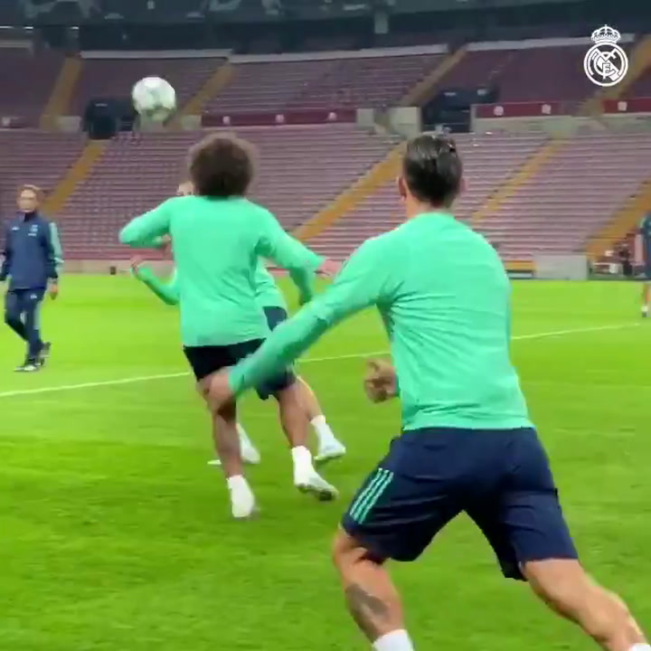 El Real Madrid se entrena en el Ali Sami Yen antes de ‘su’ final
