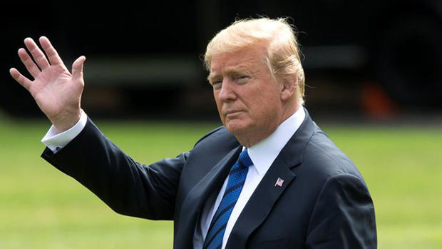 [TLMD - LV] ¿Será reelegido Trump? Famoso psíquico hace explosiva revelación