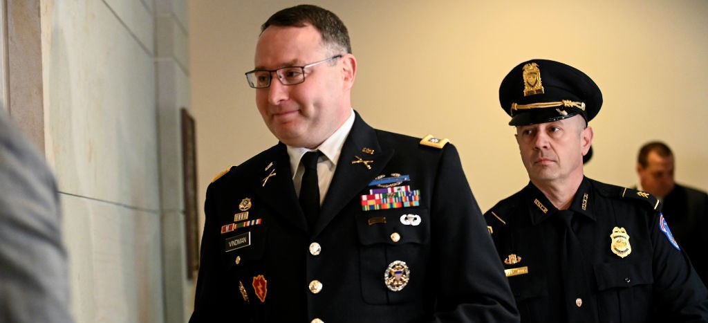 Asesor de Trump sobre Ucrania intentó corregir la transcripción de la llamada con Zelensky