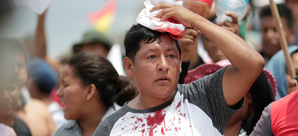 Chocan bolivianos por cuestionadas elecciones | Videos