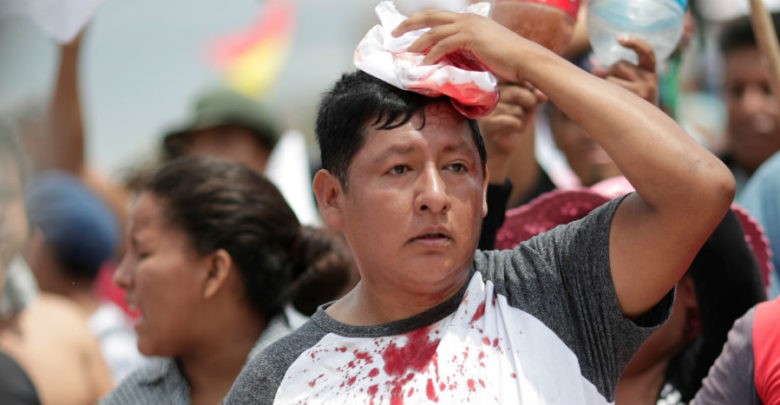 Chocan bolivianos por cuestionadas elecciones | Videos