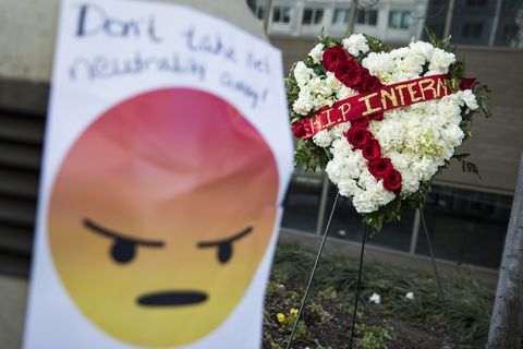 La FCC deroga las regulaciones de neutralidad de la red La FCC deroga las regulaciones de neutralidad de la red