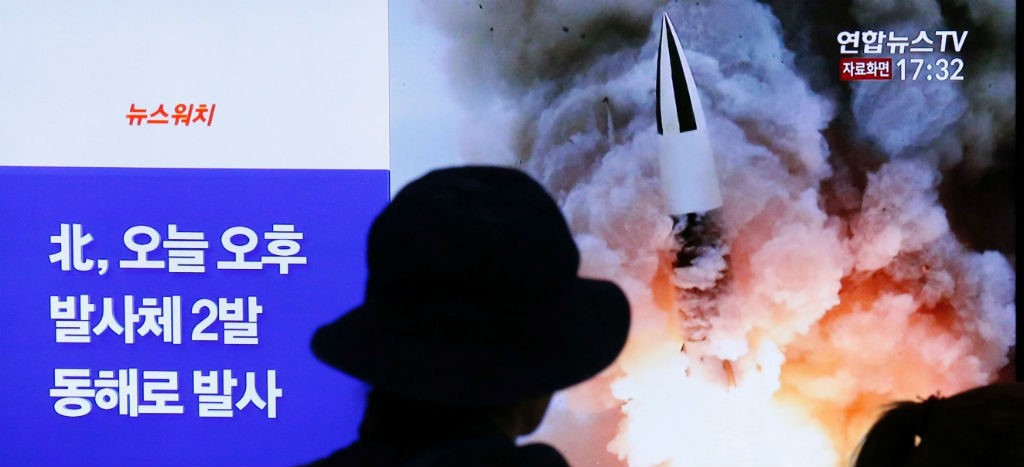 Corea del Norte lanza dos proyectiles al mar de Japón