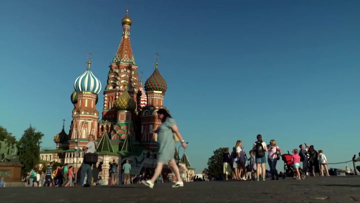 El Atlético busca una victoria en Moscú para no meterse en líos El Atlético busca una victoria en Moscú para no meterse en líos