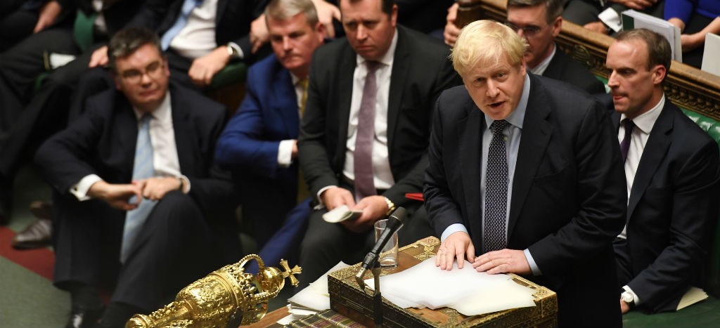 Parlamento británico pospone votación del Brexit | Video