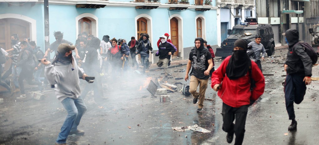 Presidente de Ecuador declara el estado de excepción