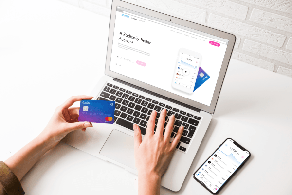 Revolut se lanza públicamente en Singapur, firma un acuerdo con Mastercard