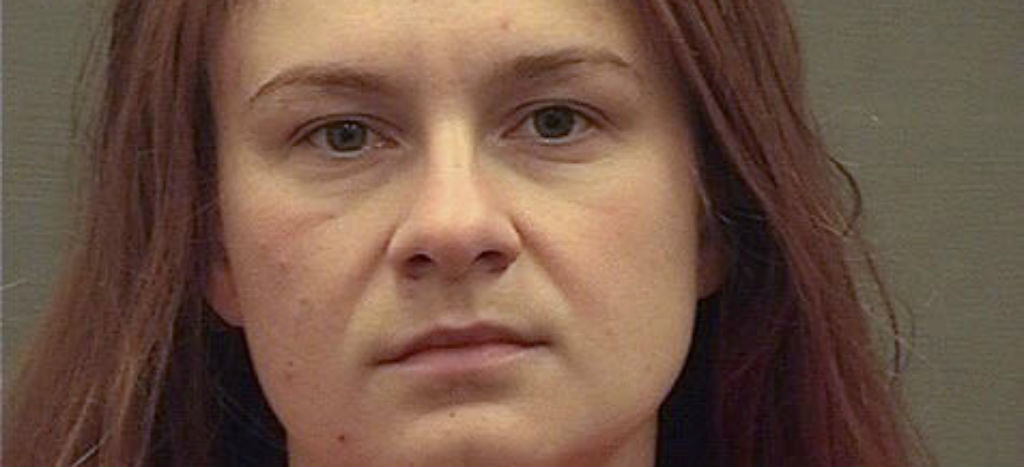 Sale de cárcel de EU la espía rusa María Butina; ya preparan su deportación