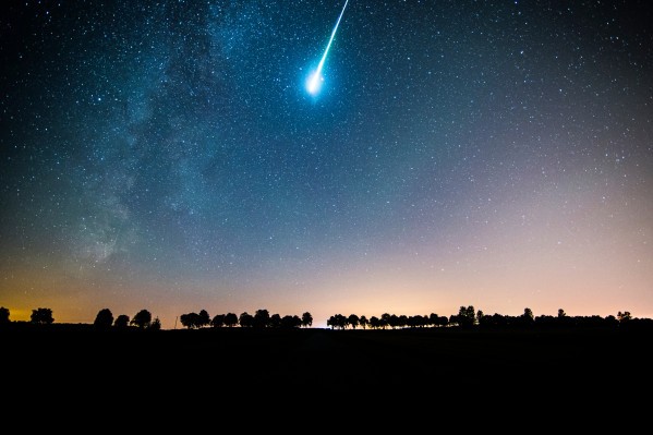 Tiny adquiere Meteor