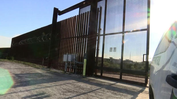 Invalidan construcción del muro por emergencia nacional