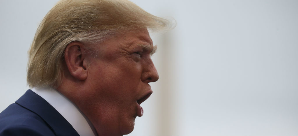 “Fake news”, responde Trump sobre presunta intención de disparar en las piernas a migrantes