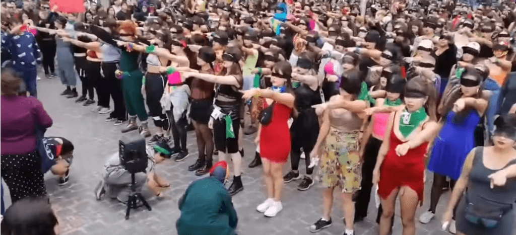 ‘Un violador en tu camino’, así nació el cántico feminista en Chile | Video