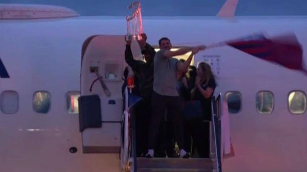 Los Nationals llegan a casa como campeones