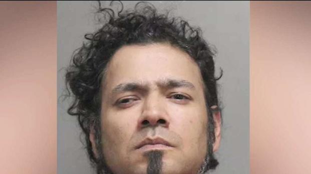 [TLMD - NAT] Fuerte golpiza y hasta mordiscos: lo acusan de intentar matar a su madre