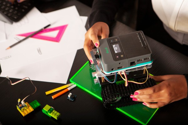 Más despidos en pivoting London edtech startup pi-top