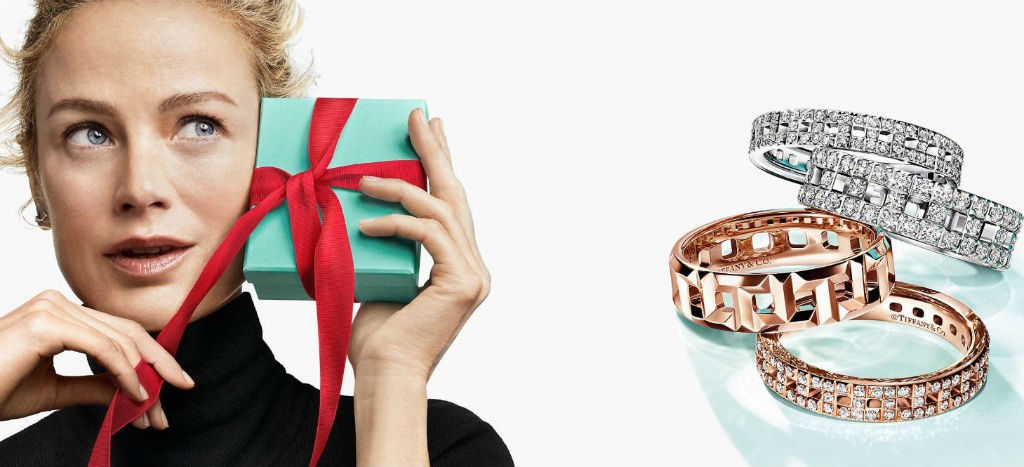 Louis Vuitton ‘sale de compras’ y se lleva las joyas de Tiffany por 16 mil 200 mdd