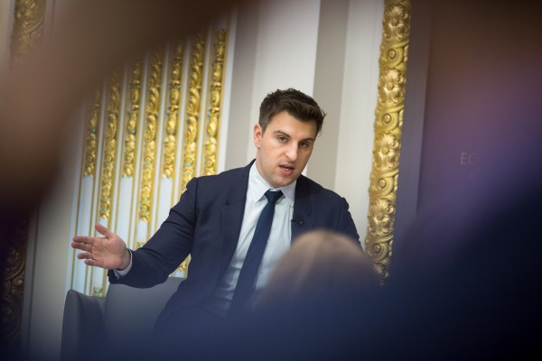 Airbnb para verificar todos sus listados