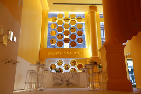 Andrey Andreev de Badoo vende su participación en el propietario de Bumble MagicLab a Blackstone, valorando las aplicaciones de citas en $ 3B