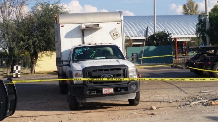 Mata a su amante aventándola desde auto en marcha, en Pedro Escobedo, vinculado a proceso por homicidio