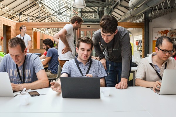 Meetup propiedad de WeWork confirma reestructuración, despidos