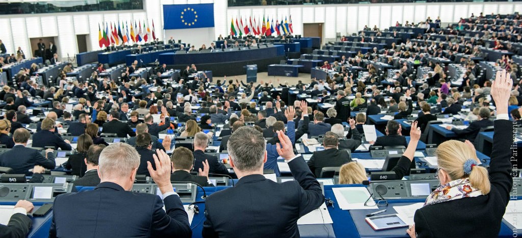 Parlamento Europeo pide elecciones en Bolivia para solucionar crisis