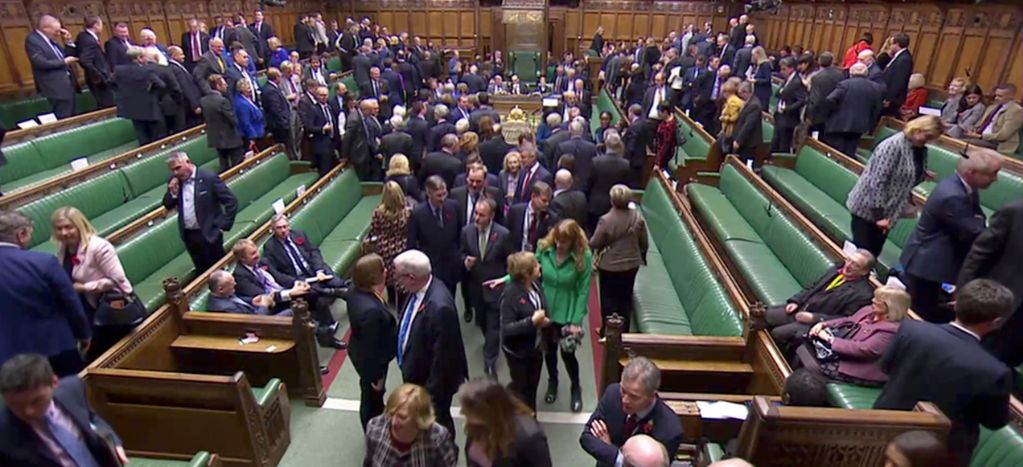 Parlamento británico busca nuevo presidente para destrabar Brexit