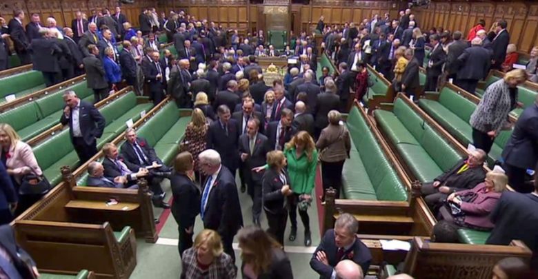 Parlamento británico busca nuevo presidente para destrabar Brexit