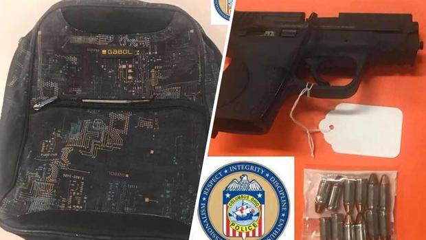 Encuentran arma cargada en mochila de niño de 6 años de edad