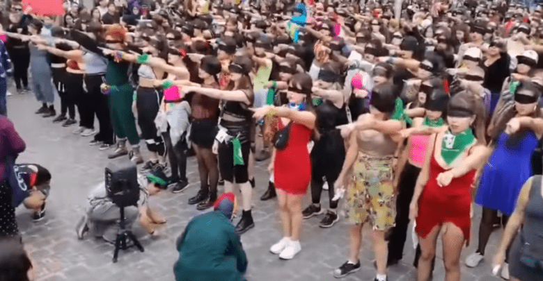 ‘Un violador en tu camino’, así nació el cántico feminista en Chile | Video