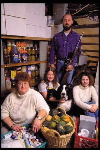 Bruce Eckhart (y familia)