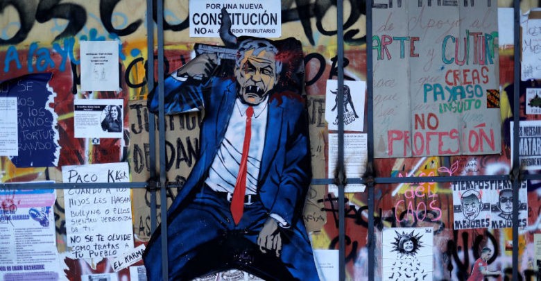Aprobación de Piñera en mínimos históricos; apenas alcanza el 10% | Encuesta
