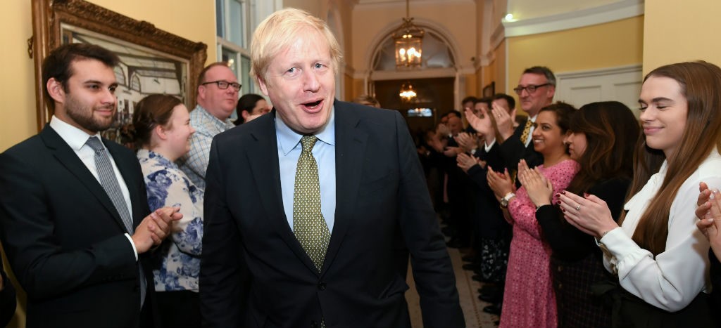 Arranca la era Johnson: los conservadores logran una mayoría arrolladora