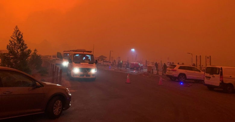 Australia recibe el 2020 en medio de una crisis de incendios | Video