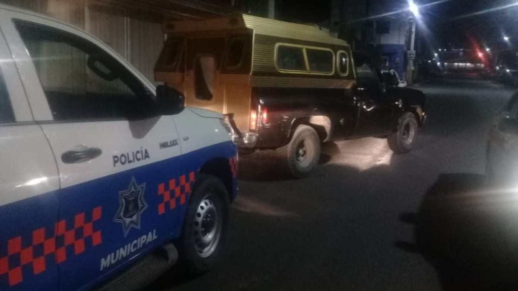 Cae banda de delincuentes roba autos, hallan predio con mercancía robada, en San Juan del Río