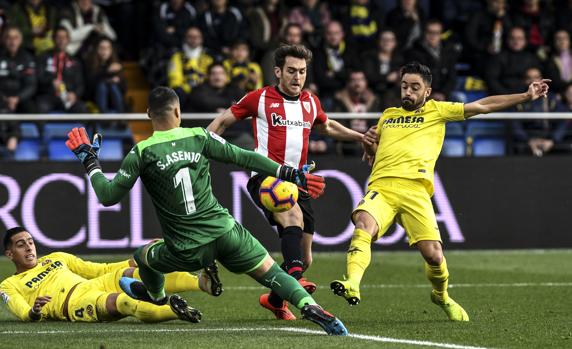 Ibai estuvo a punto de marcar ante el Villarreal la pasada temporada