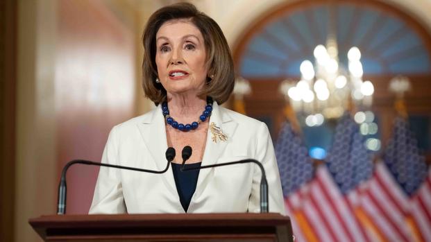 Pelosi pide redactar cargos contra Trump